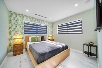 5 Br SunnyDaze Villa Miami-Pool Spa. Image 31