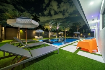 5 Br SunnyDaze Villa Miami-Pool Spa. Image 23