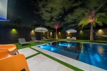 5 Br SunnyDaze Villa Miami-Pool Spa. Image 21