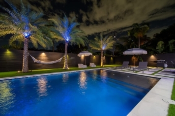 5 Br SunnyDaze Villa Miami-Pool Spa. Image 19