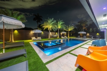 5 Br SunnyDaze Villa Miami-Pool Spa. Image 16