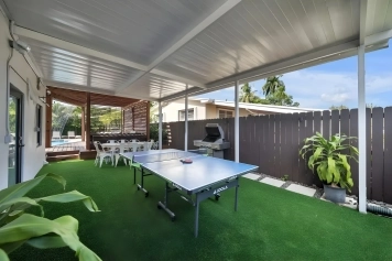 7 Bedroom Villa Catalina Salt Water-Pool BKT Court Image 14