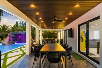 7BR Private Estate w/ Pool, Spa, Waterslide & Go-Karts Image 88