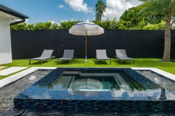 Luxury Villa in Miami Near Beaches Image 65