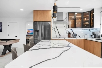Luxury Villa in Miami Near Beaches Image 14