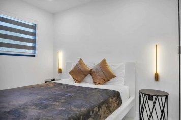 Luxury Villa in Miami Near Beaches Image 38