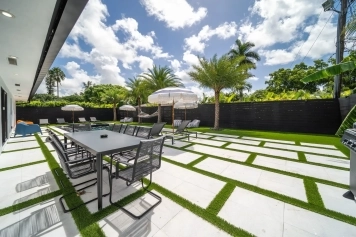 Luxury Villa in Miami Near Beaches Image 61