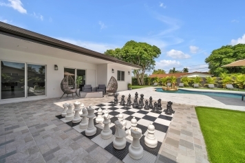Miami Casa Bella I Near Beaches, heated Pool. Image 63
