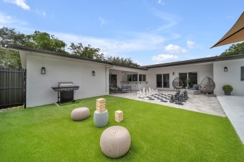 Miami Casa Bella I Near Beaches, heated Pool. Image 66