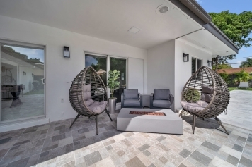 Miami Casa Bella I Near Beaches, heated Pool. Image 61