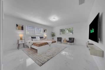 Miami Casa Bella I Near Beaches, heated Pool. Image 9