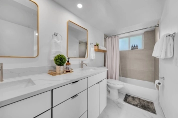 Miami Casa Bella I Near Beaches, heated Pool. Image 37