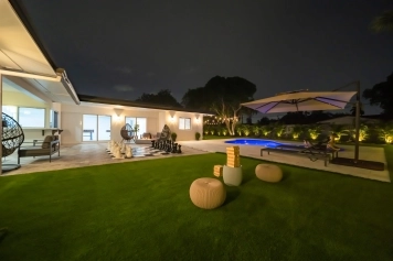 Miami Casa Bella I Near Beaches, heated Pool. Image 43