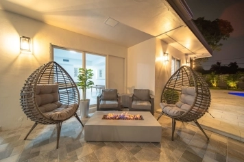 Miami Casa Bella I Near Beaches, heated Pool. Image 47
