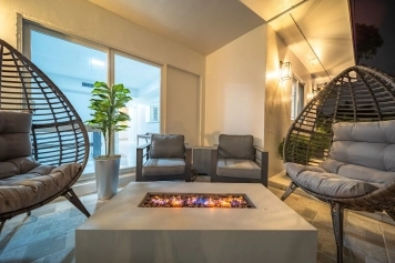 Miami Casa Bella I Near Beaches, heated Pool. Image 48