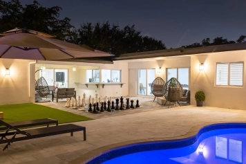 Miami Casa Bella I Near Beaches, heated Pool. Image 51