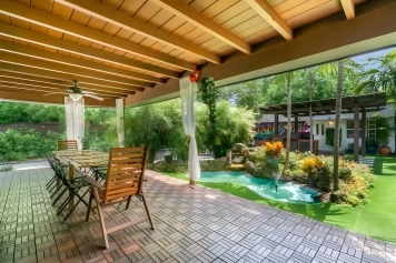 Miami Love&Peace Zen Oasis-Pool- Basketball Hoop Image 18
