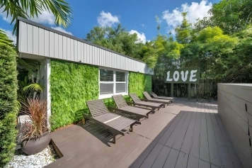 Miami Love&Peace Zen Oasis-Pool- Basketball Hoop Image 68