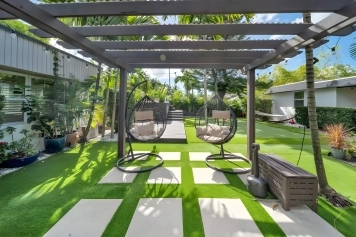 Miami Love&Peace Zen Oasis-Pool- Basketball Hoop Image 84
