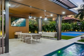 Neon Palms Estate-Pool-Pickleball Court Image 57