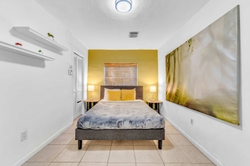 Villa Escape-Beach-BKT Court-Miami Heated Pool Image 41