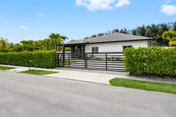 Villa Luna Miami-Pool•Hot tub•Sunken Fire Pit•Games Image 13