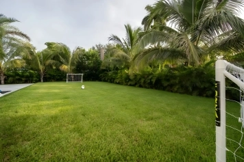 Villa Paraiso-BKC-Hot Tub-Beach Volley Image 57