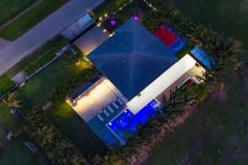Villa Serena Miami 4BR-Pool-BKT CT Near Beaches Image 22