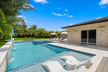 Villa Serena Miami 4BR-Pool-BKT CT Near Beaches Image 74
