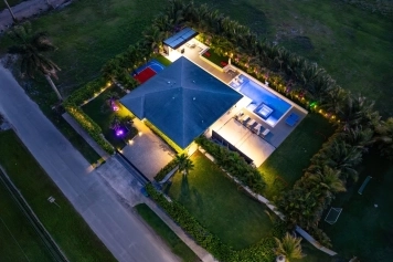 Villa Serena Miami 4BR-Pool-BKT CT Near Beaches Image 16