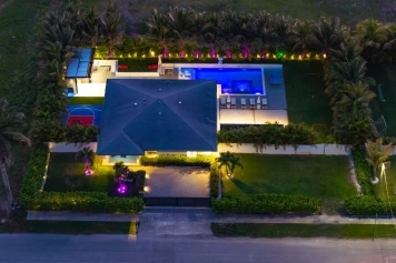 Villa Serena Miami 4BR-Pool-BKT CT Near Beaches Image 18