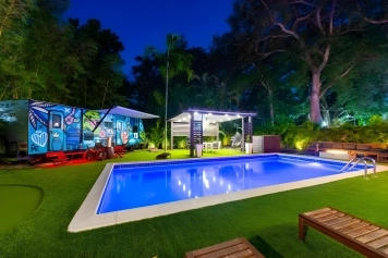 Villa del Mar | Stylish Pool Image 12