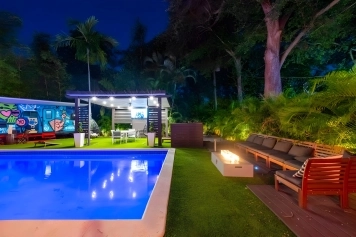 Villa del Mar | Stylish Pool Image 53