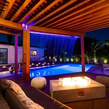 7 Bedroom Villa Catalina Salt Water-Pool BKT Court villa sidebar