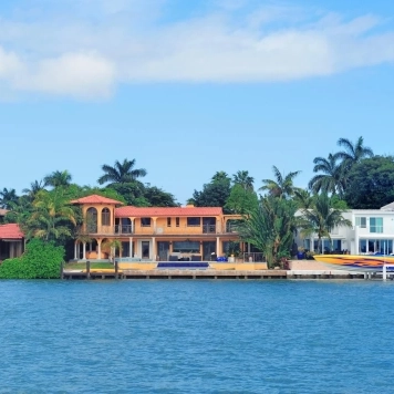 Corporate Retreats Reimagined: Why Miami Private Estates Are the New Executive Offsite blog sidebar