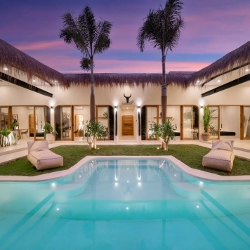 How to Choose the Right Luxury Villa for Your Group - A Concierge’s Honest Guide blog sidebar