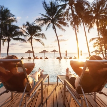 The Ultimate Miami Packing List for a Luxury Villa Vacation blog sidebar