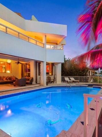 Holiday Luxury Villa Rentals: Celebrate in Style blog image